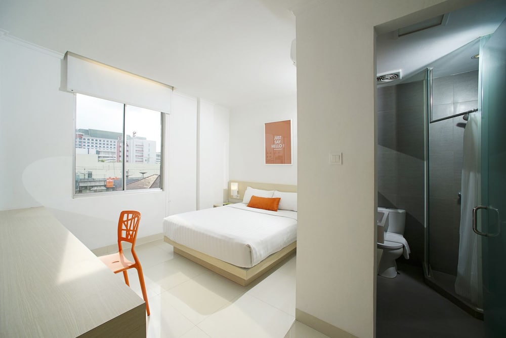 Zuri Express Hotel Pekanbaru 13/33