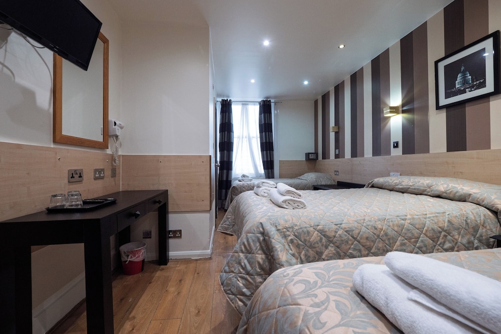 St George Paddington Hotel 17/49