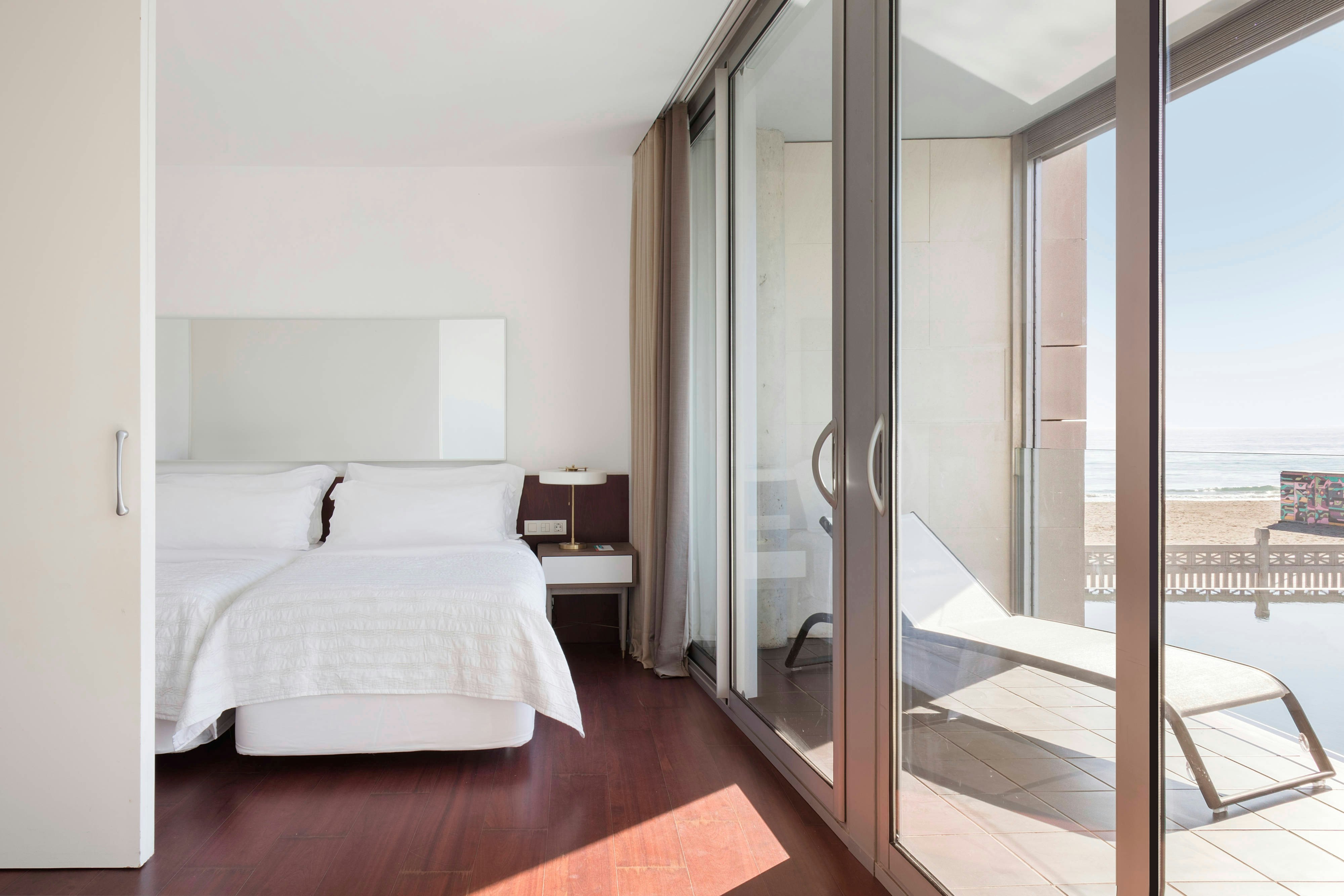 Le Meridien Ra Beach Hotel And Spa 23/80