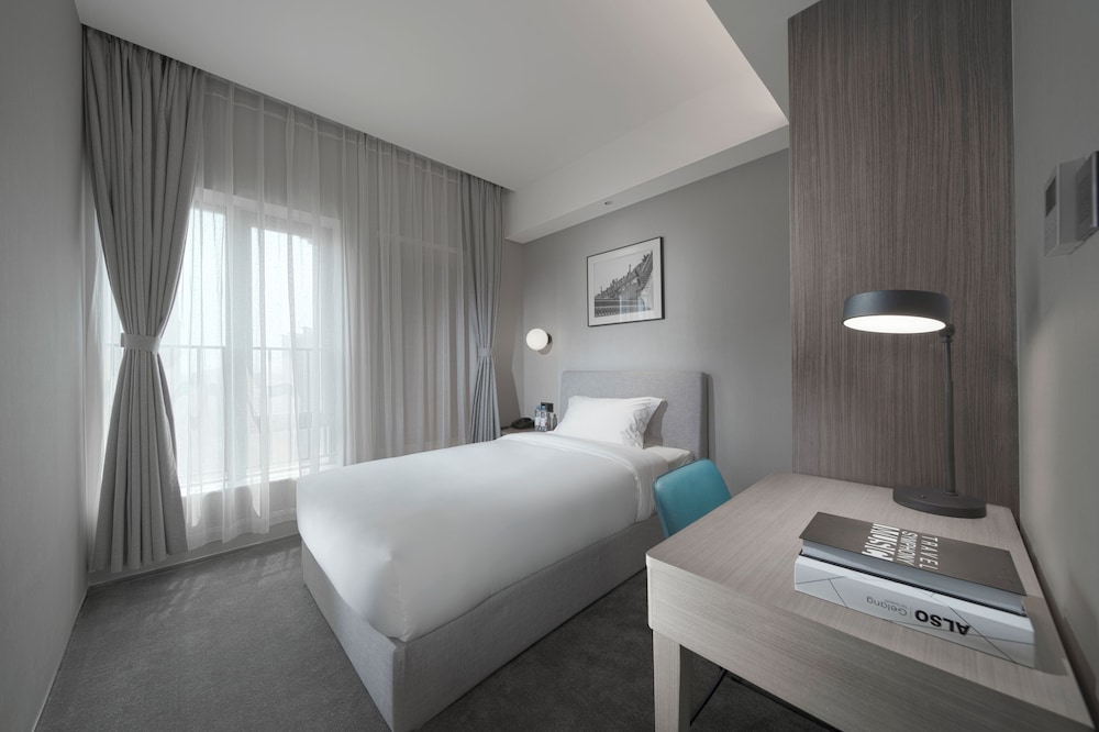 KEYPAI HOTEL (Baoneng Guangzhou Arena) 12/50