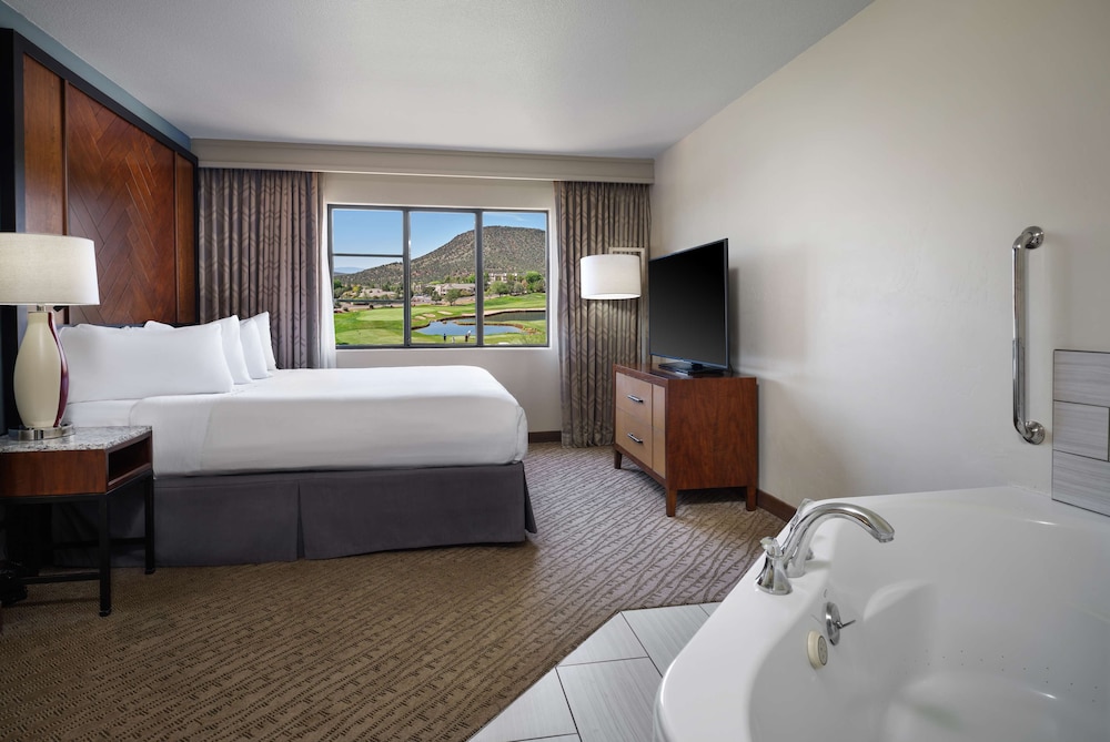 Hilton Sedona Resort At Bell Rock 15/82