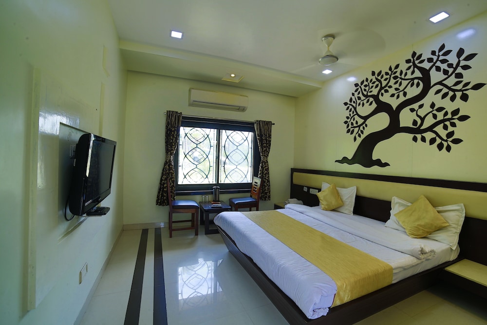 Hotel Shiv Villa 8/45