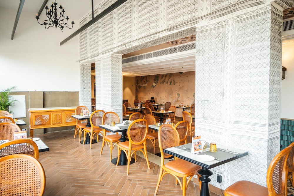 Zone Connect by The Park Saket Delhi 34/42