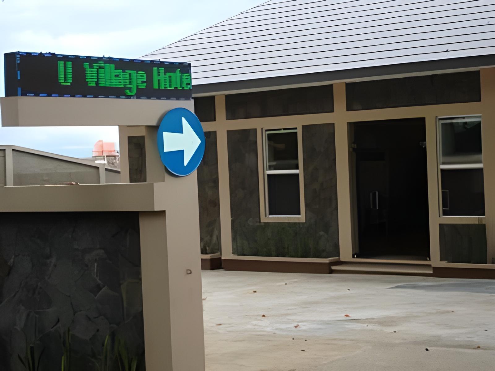 U Village Hotel And Villa 7/38
