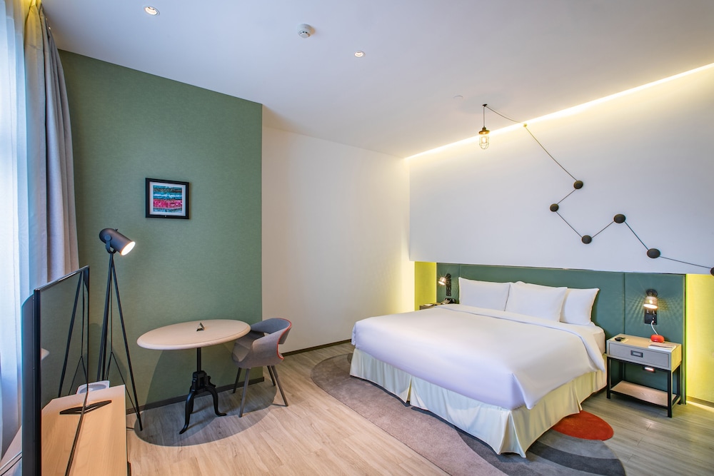 Citadines Xi'an Central 15/50