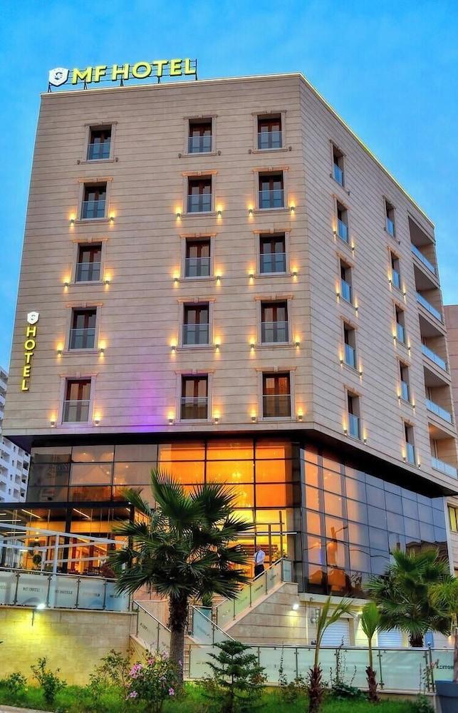 Hotel MF 2/21
