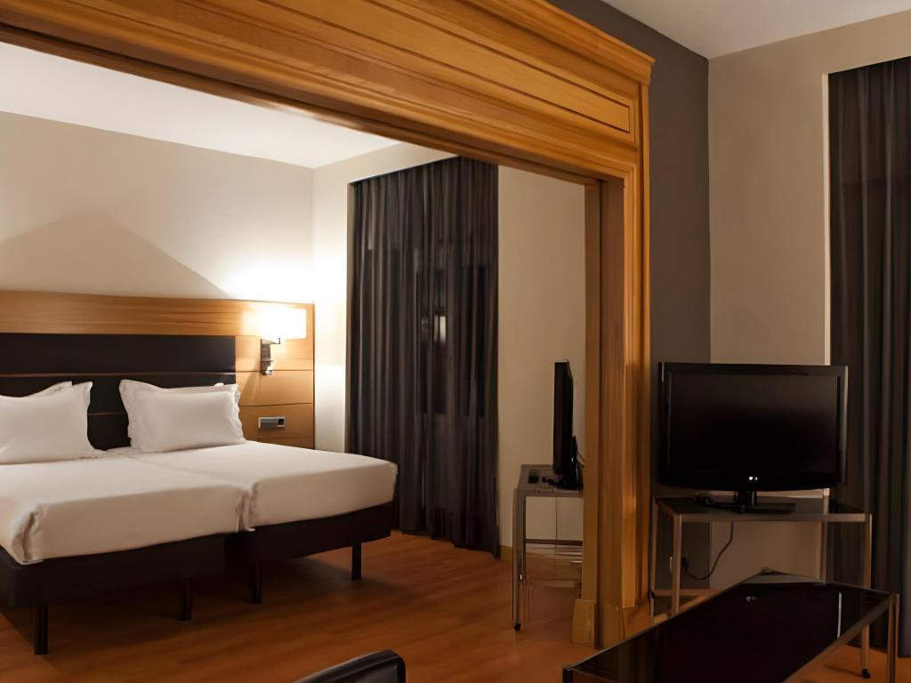 Junior Suite, King Bed