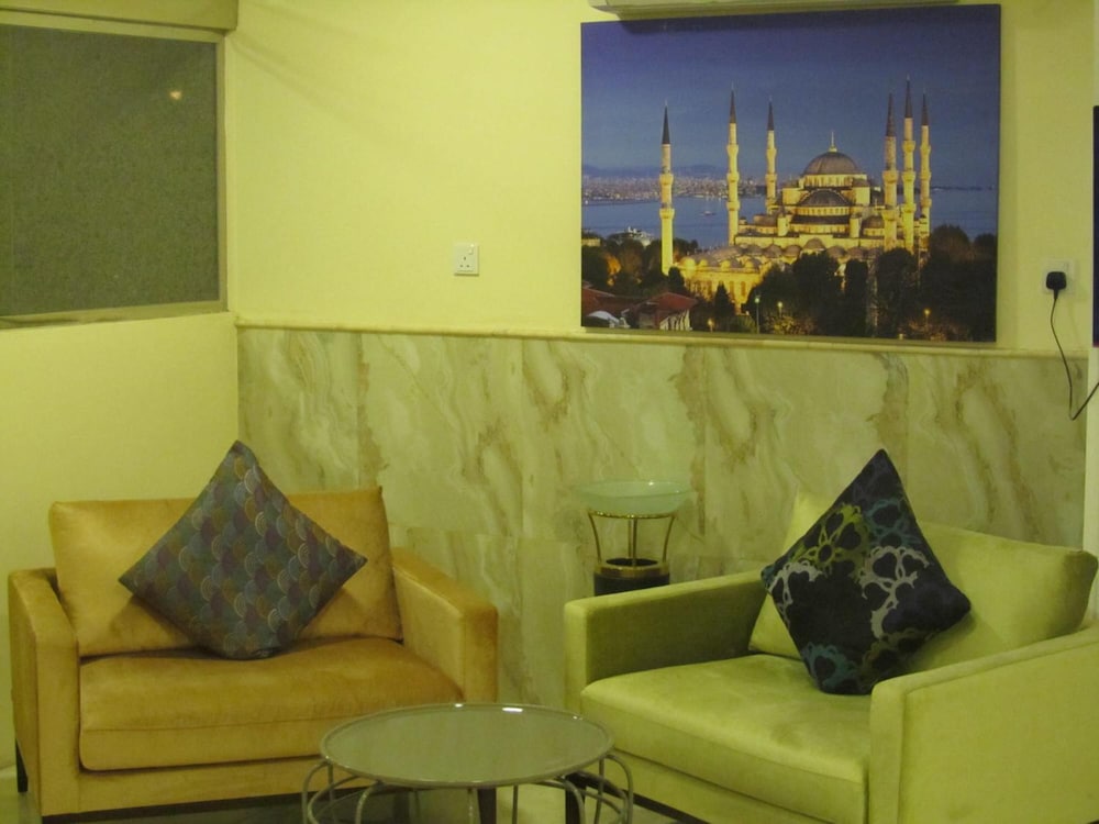 فندق جي دبليو إن(Jw Inn Hotel) 23/35