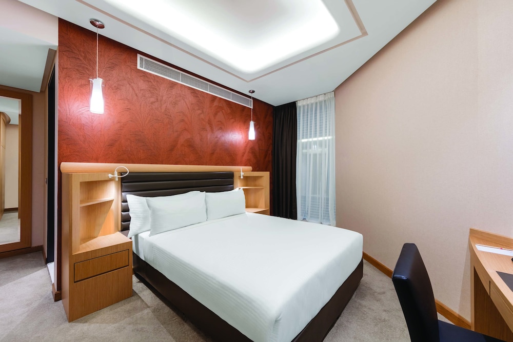 Rydges Australia Square 42/88