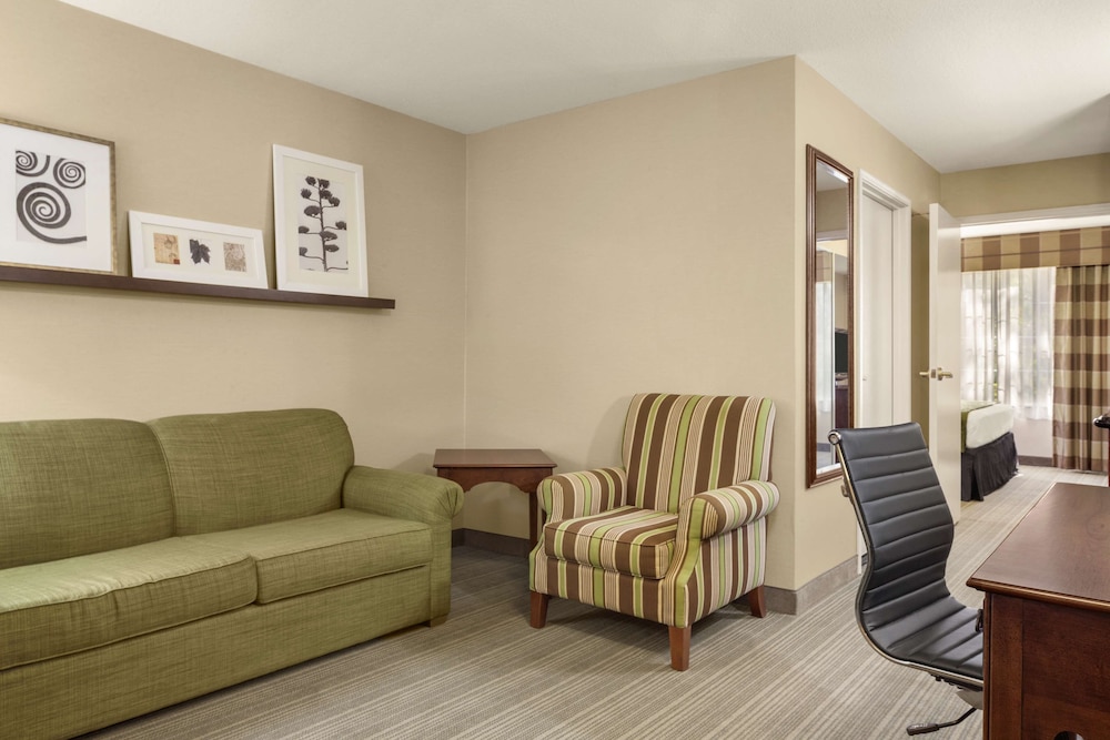 Country Inn Suites By Radisson Lima Oh 12/16
