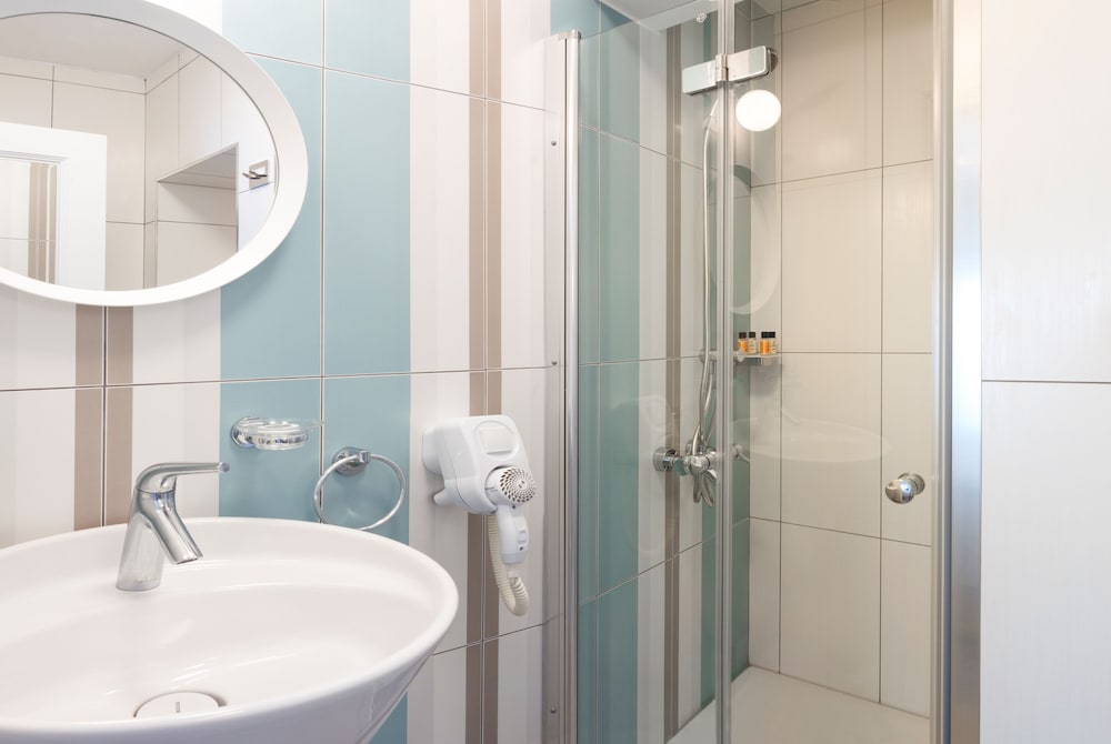 Room, Queen Bed, Sea View, High Floor, Ela Tenedos Hotel - Adults Only 3/3