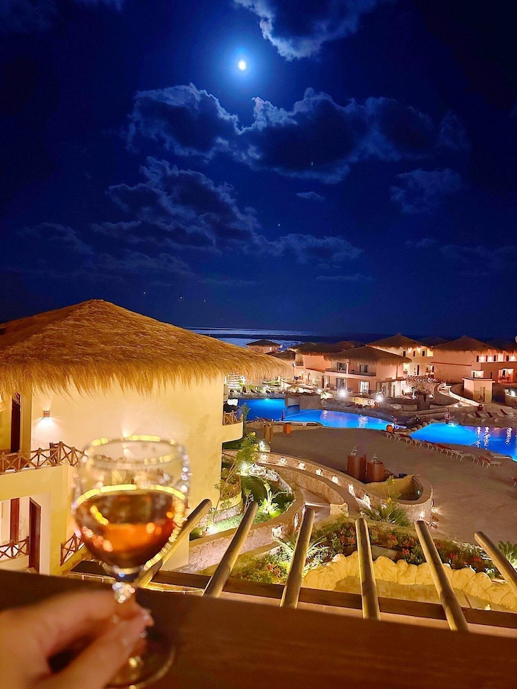 Amarina Jannah Resort & Aqua Park in QUSEIR
