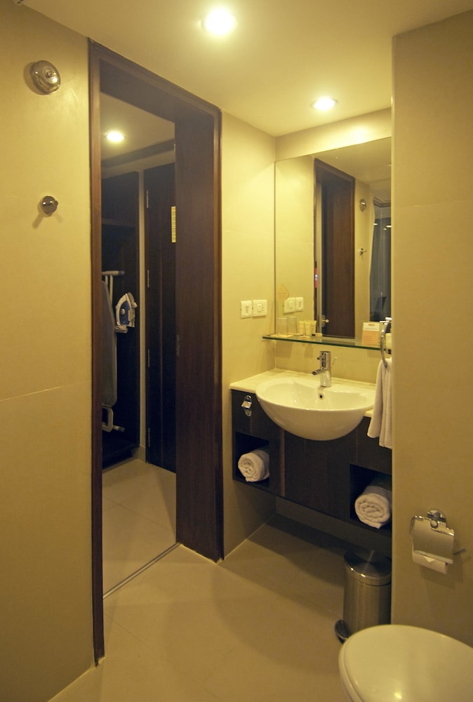 Keys Hotel Pimpri Pune 21/59