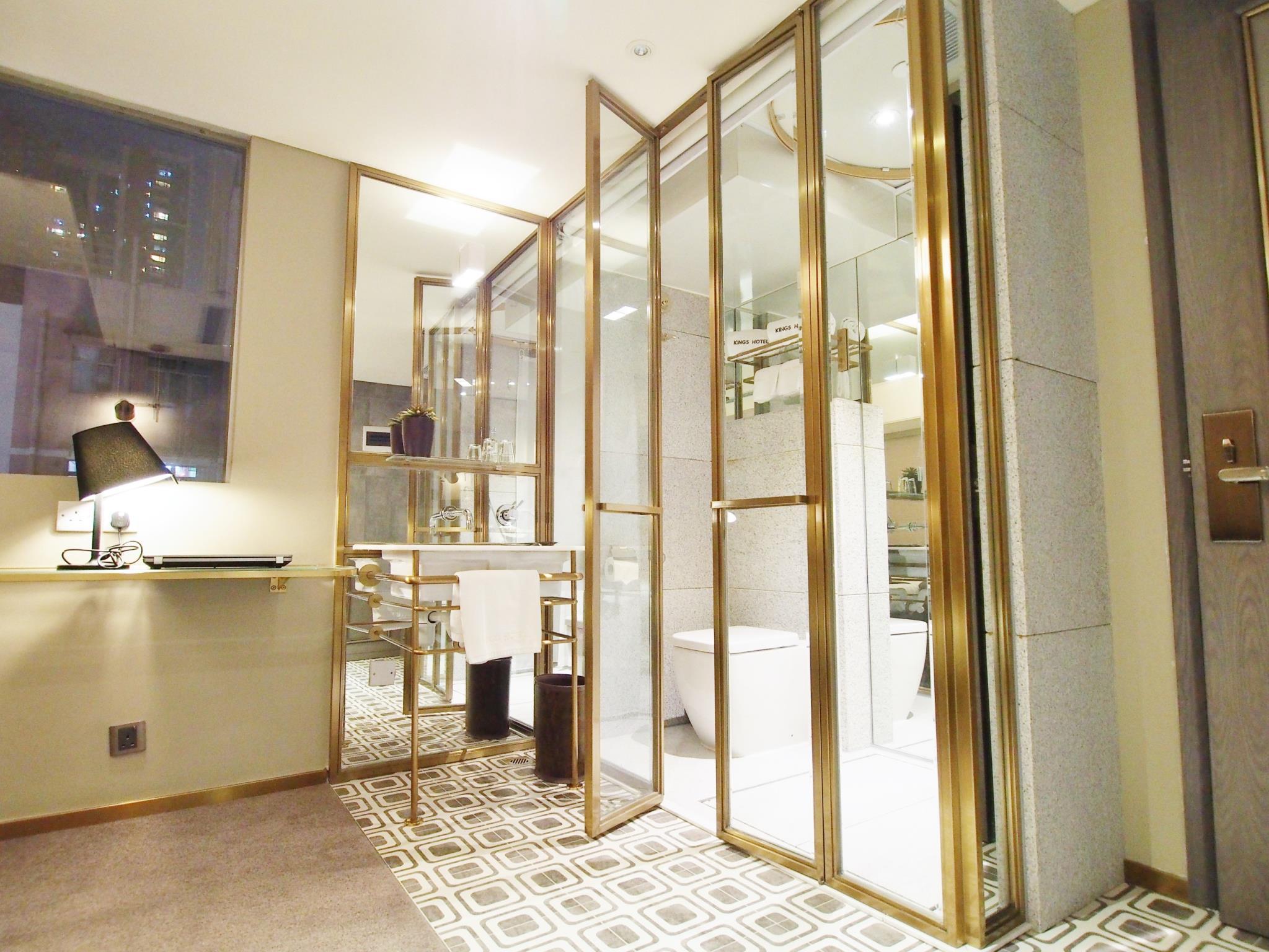 Kings Hotel 36/41