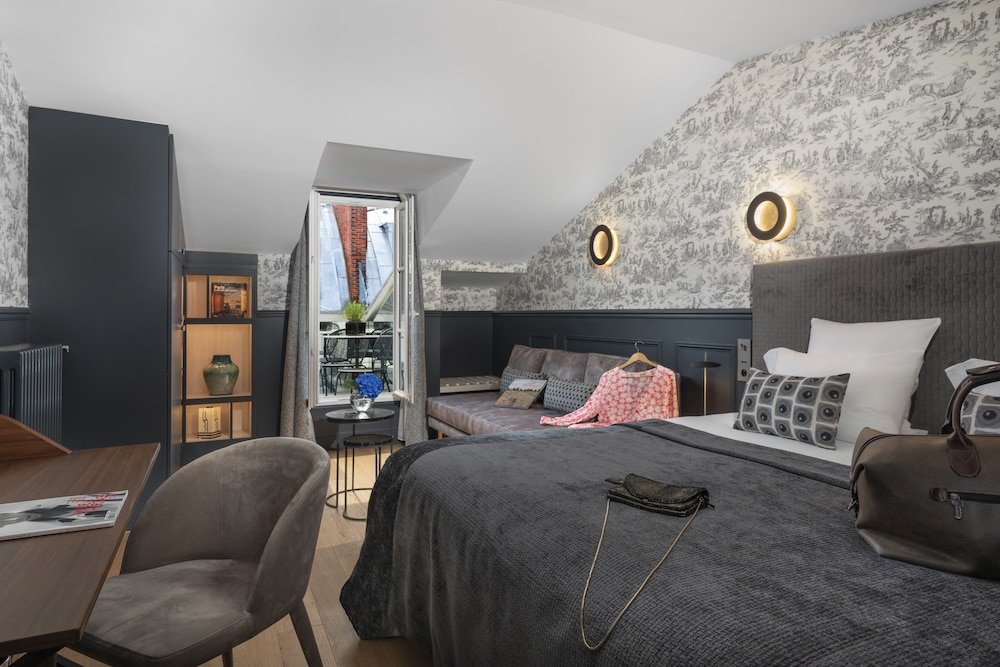 Hotel Cambon 49/72