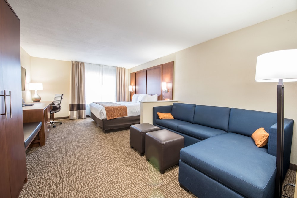 Comfort Inn Suites Pinetop Show Low 19/28