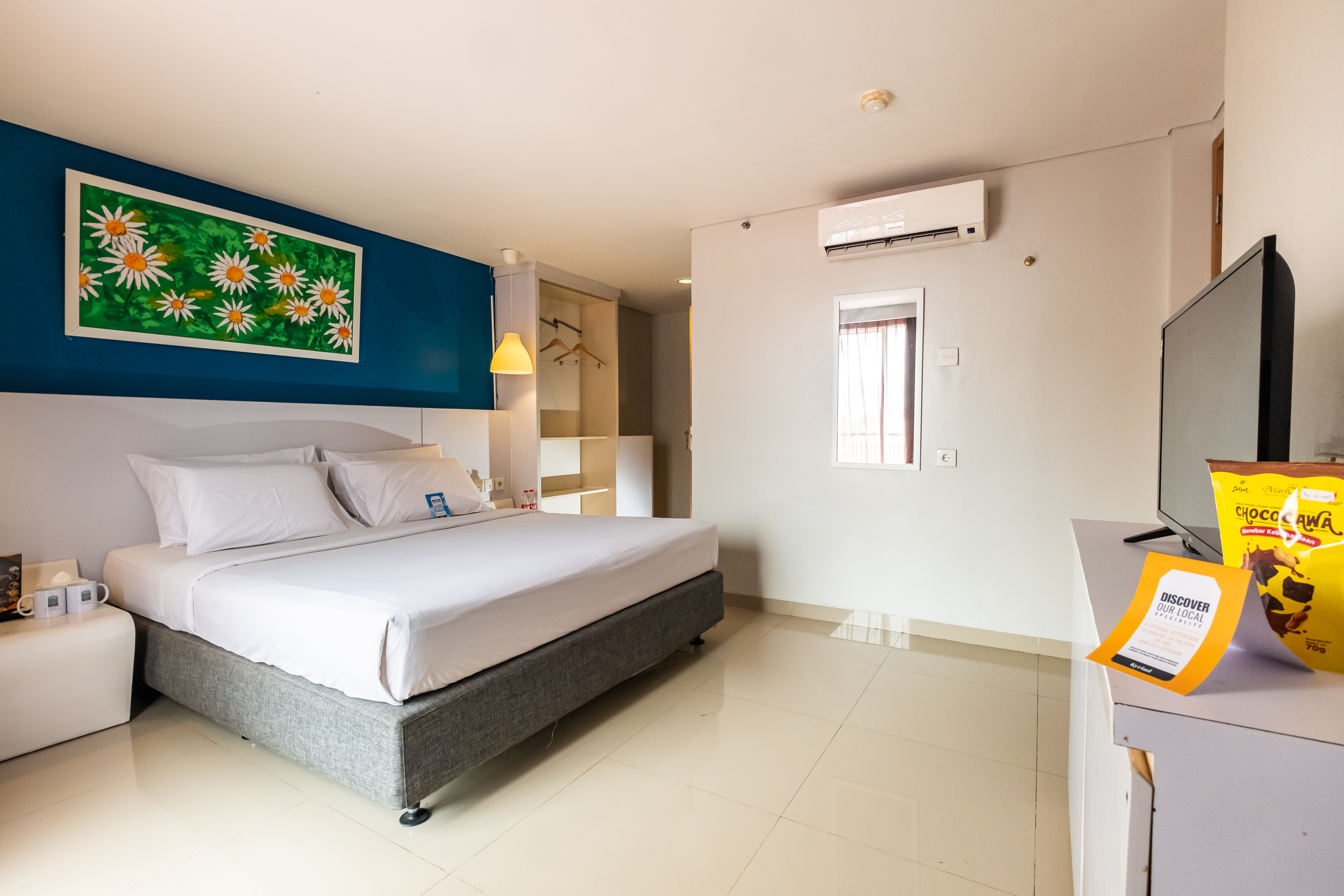 SUPERIOR, KING BED