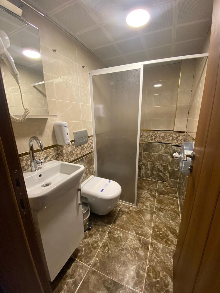 Poyraz Hotel 47/50