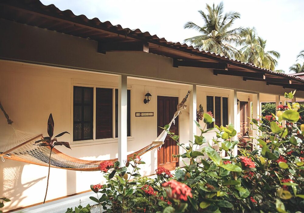 Encantada Ocean Cottages 1/50