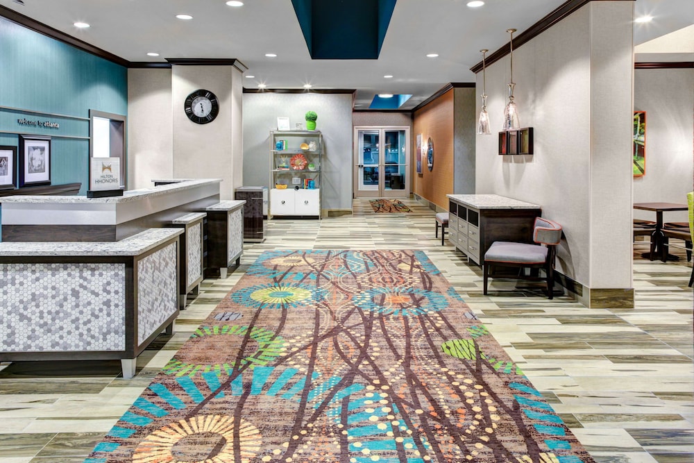 Hampton Inn & Suites By Hilton Atlanta Perimeter Dunwoody 10/41
