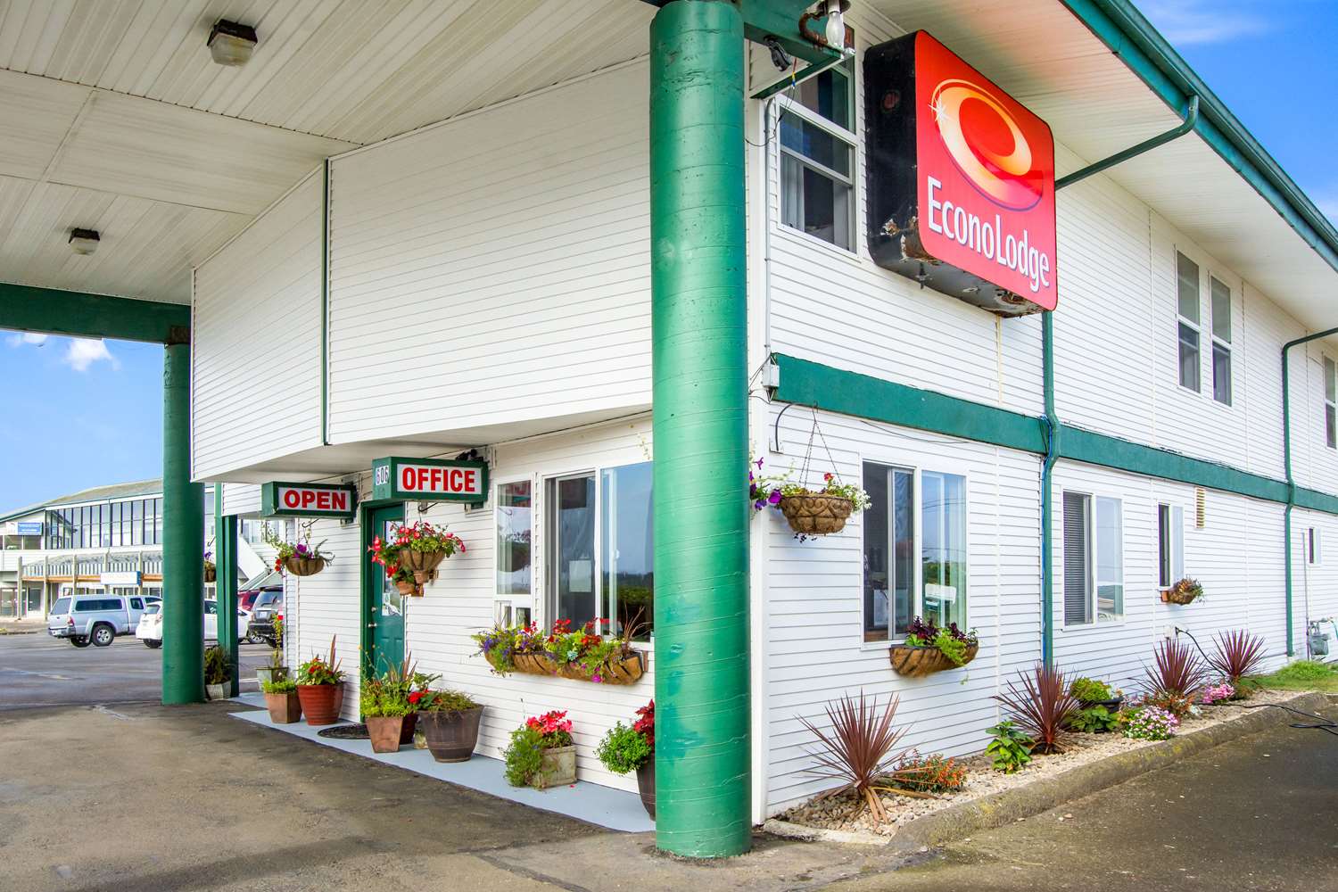 Econo Lodge Newport OR 13/14