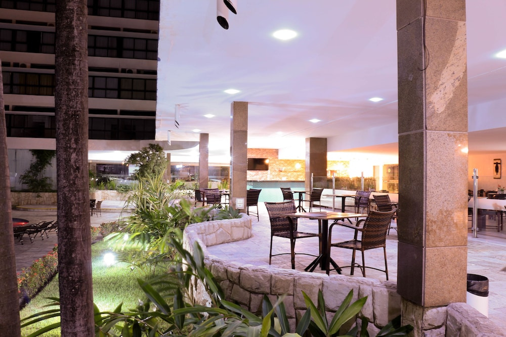 El Aram Beach And Convention 46/50