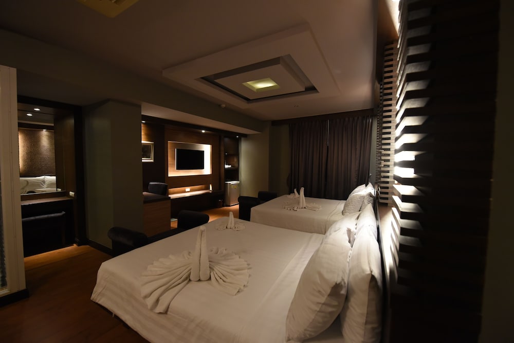 Fresh Inn Hotel 37/64