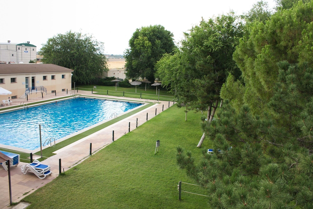 Castilla Torrijos 43/48