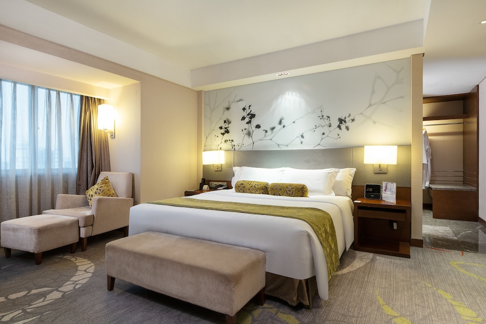 Crowne Plaza City Centre 18/78