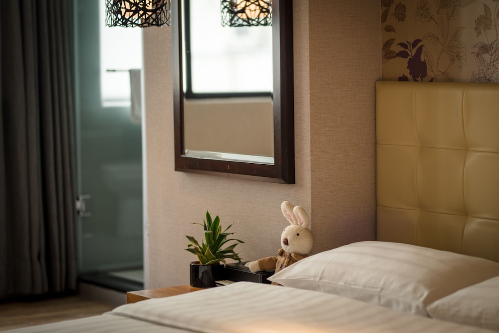 Urtrip Hotel 18/43