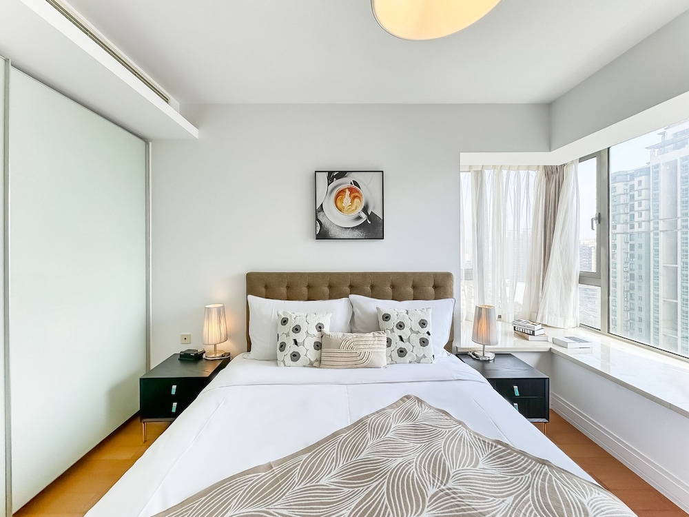 2 BEDROOMS, FAMILY, APARTMENT