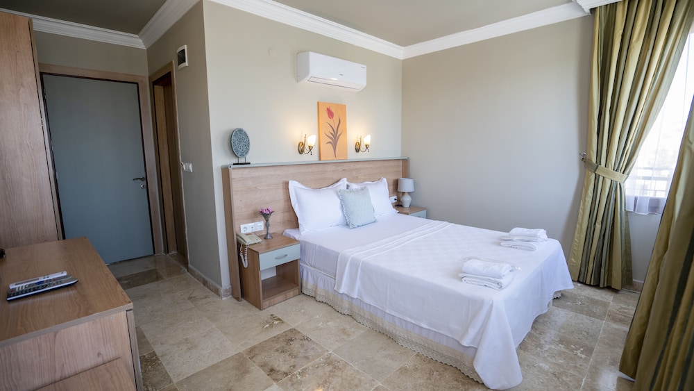 Hotel Cunda Marina 13/39