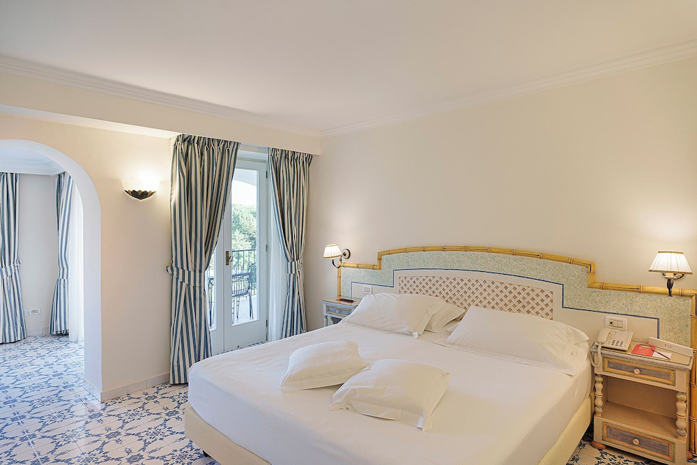 GRAND HOTEL IL MORESCO 16/72