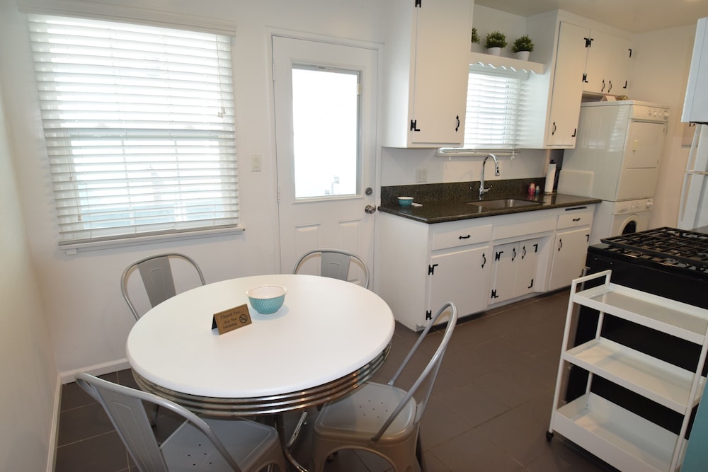 Boutique Hotel 444 35/73