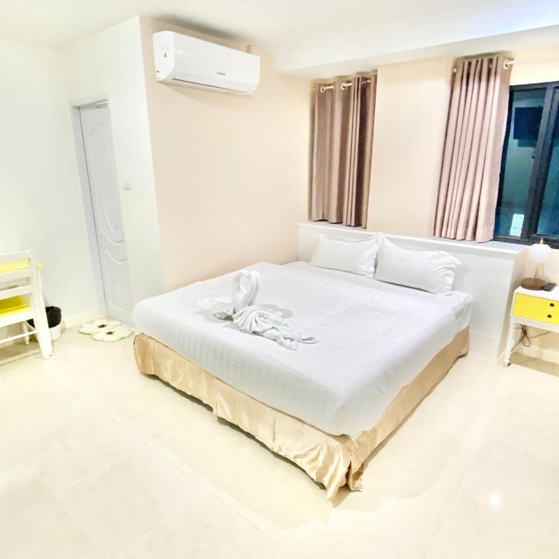 ABCYQ Hotel Bangkok 14/28