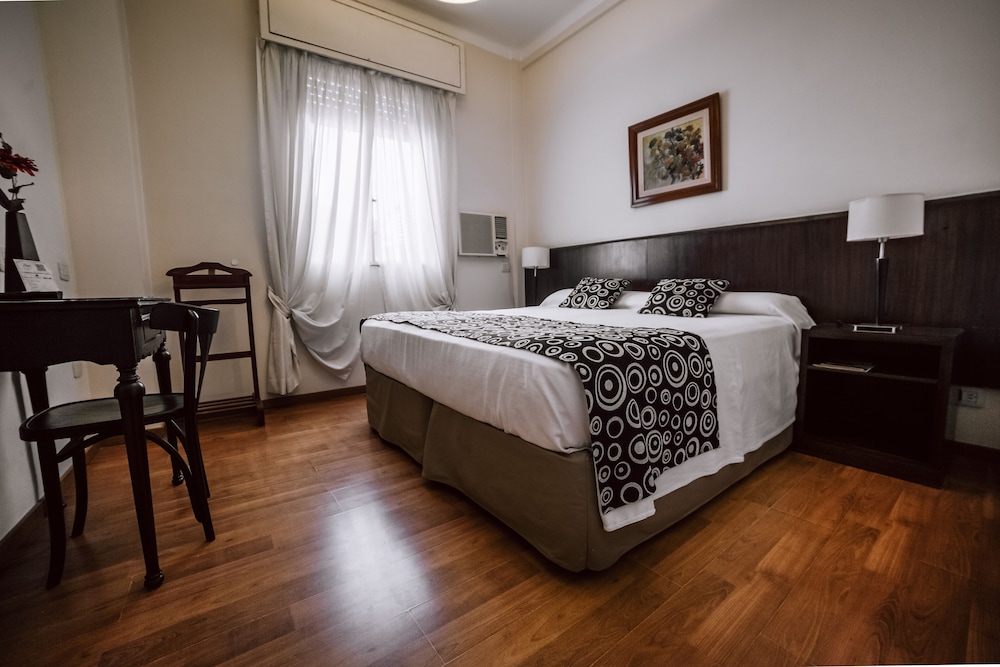 Hotel Carlos V by DOT Urban 9/50