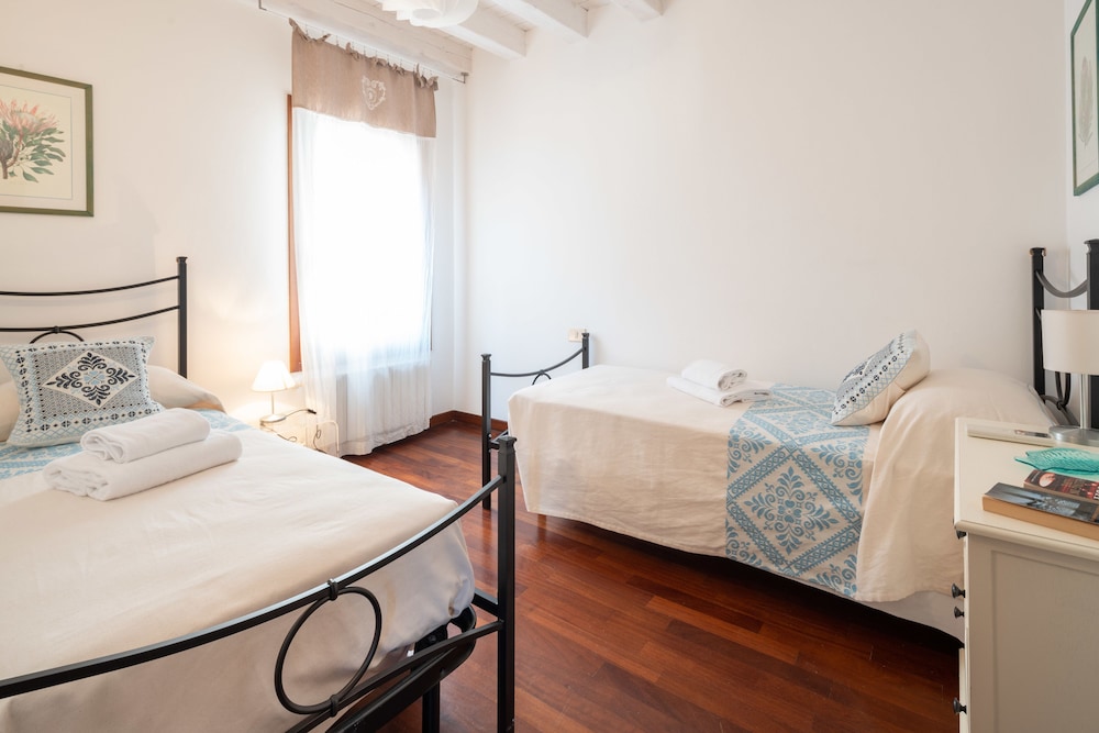 Maison Valentina 7/40