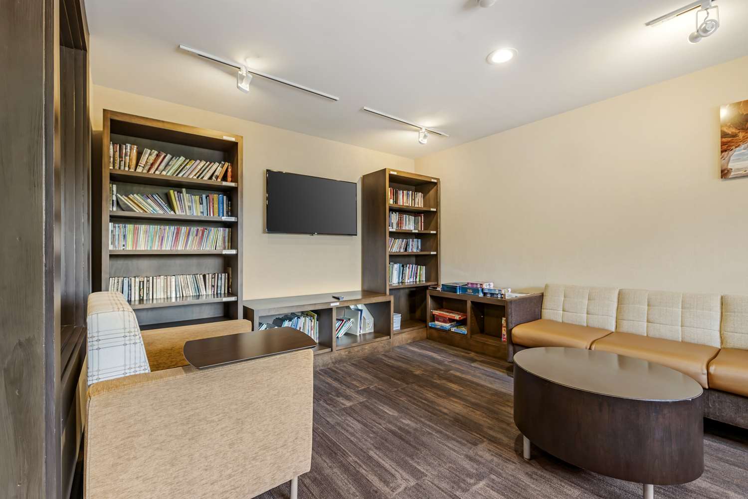 Best Western Plus Inntowner Madison 11/21