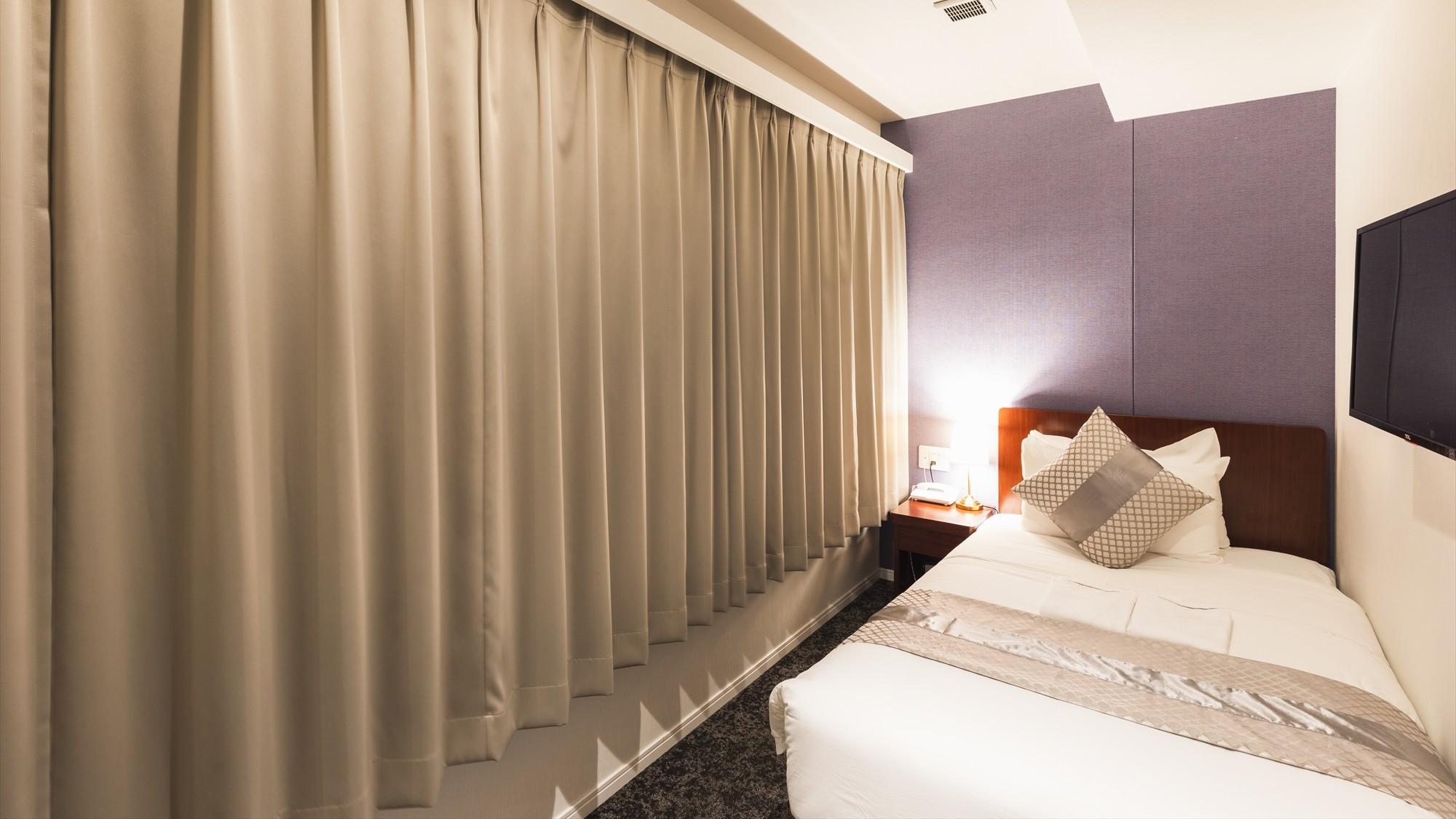 Semi Room, Single, Semi Double Bed