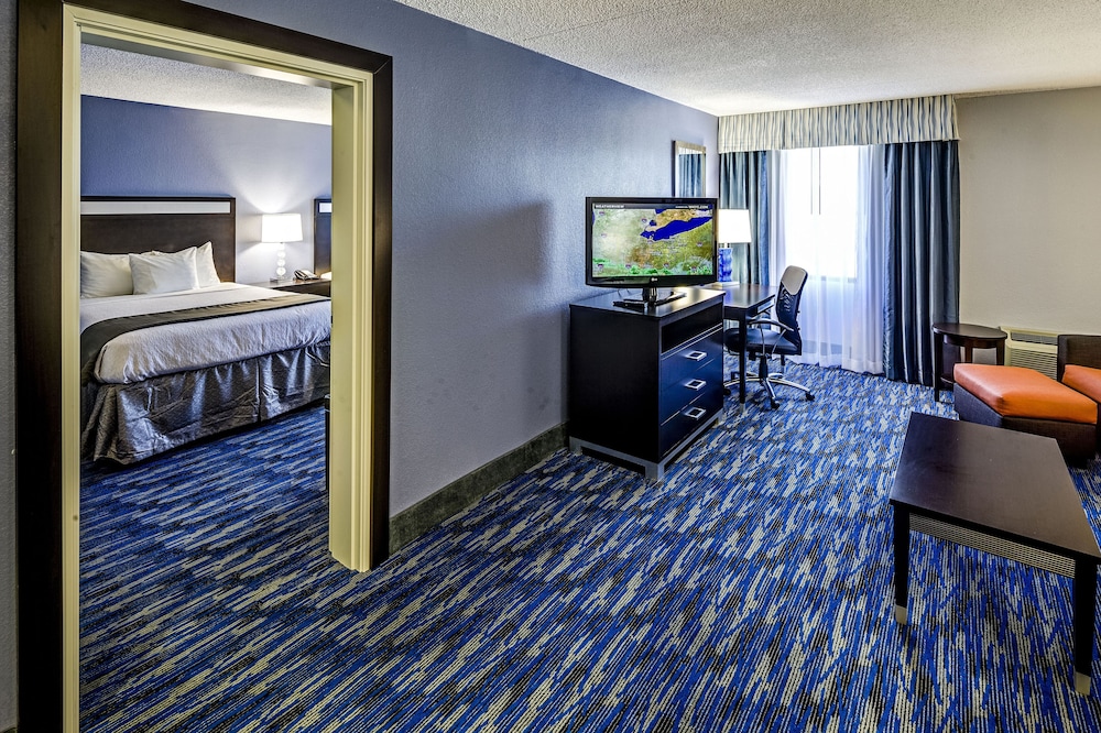 Holiday Inn Cleveland Northeast Mentor 49/79