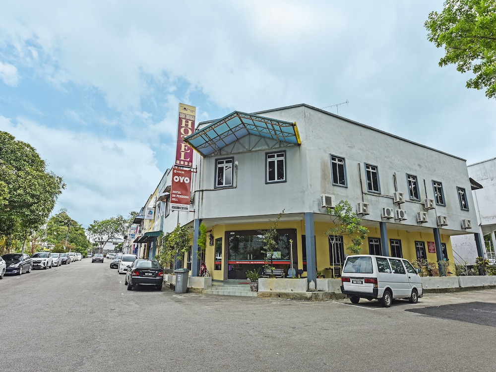 OYO 44036 Hotel De Perdana Hill 31/34