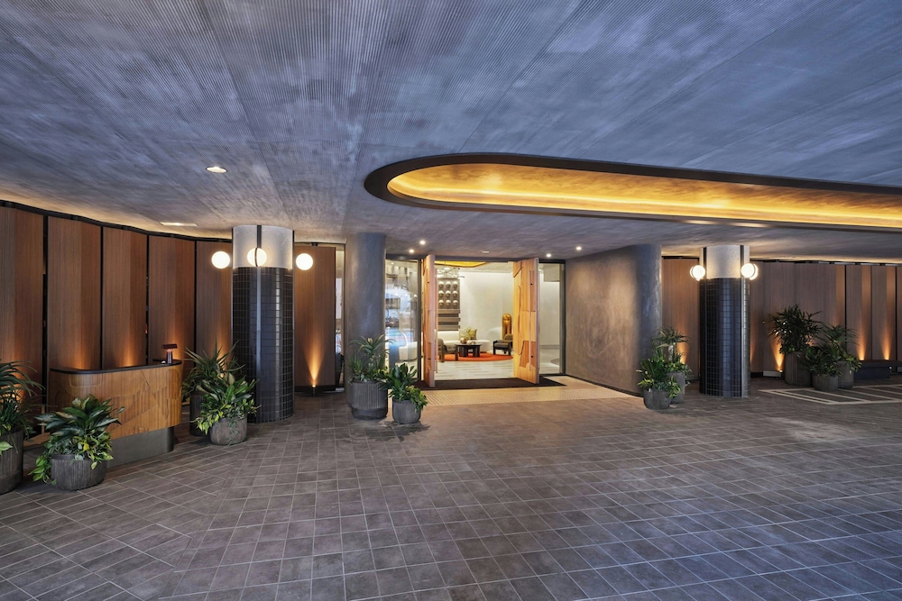 The Jay, Autograph Collection (ex Le Meridien) 2/50