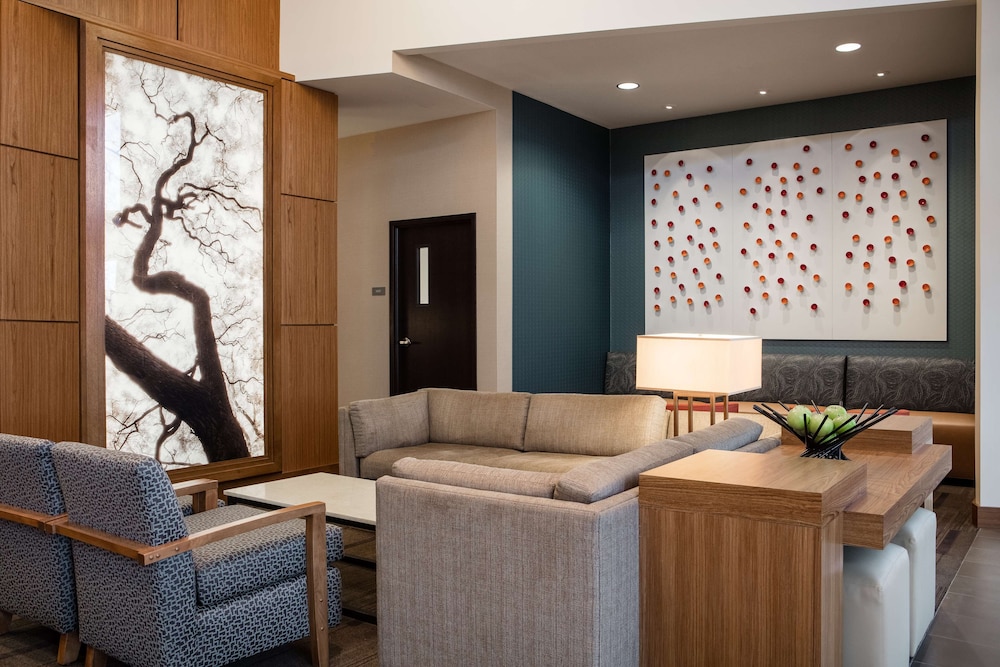 Hyatt Place Kansas City Lenexa City Center 34/56