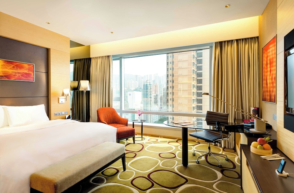 PREMIUM, CLUB FLOOR