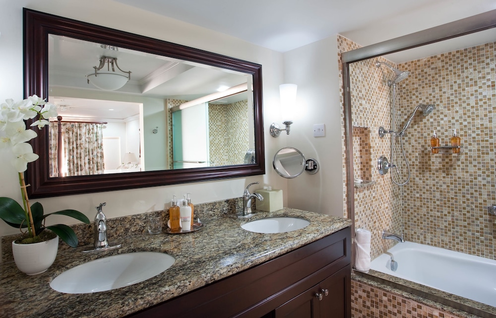 BodyHoliday Saint Lucia 48/49