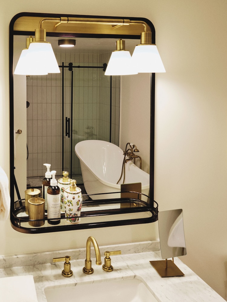 جناح بسرير كينج لذوي الإعاقة، Viking Hotel 3/3