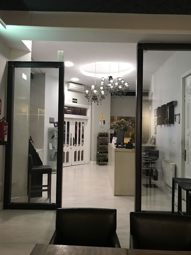 Hotel Pilar Plaza Zaragoza 49/66