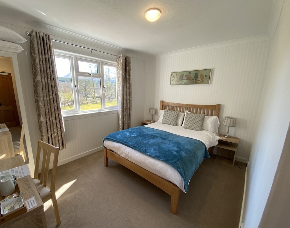 Coire Glas Guest House 5/28