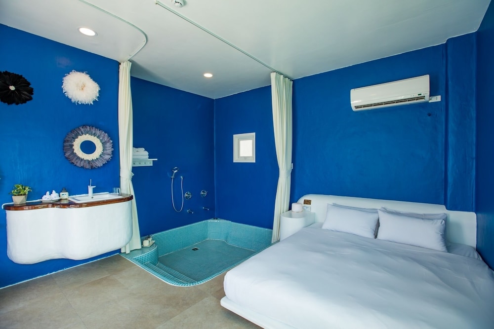 Southborder Design Hotel 25/69