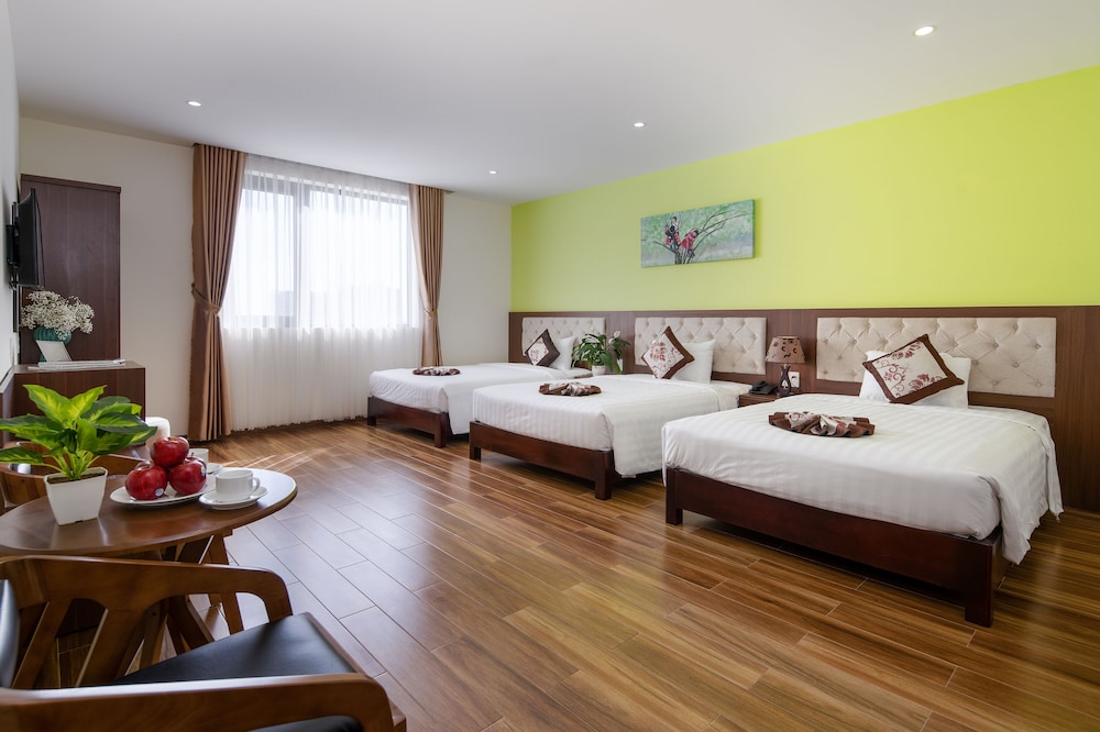 Tay Bac Hotel 25/75